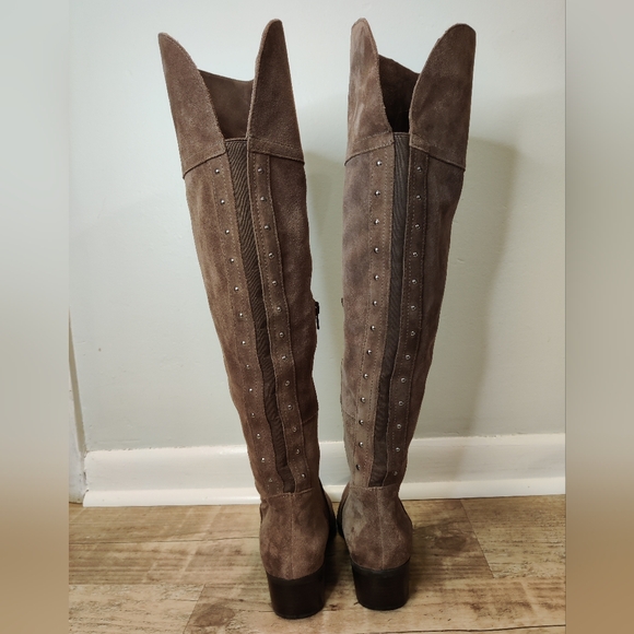 Vince Camuto Knee high taupe suede boots size 7 - Picture 3 of 5